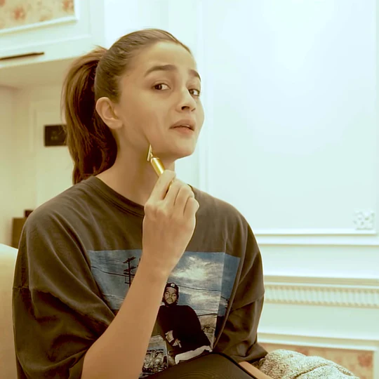 aliabhatt24k_cda3adf1-dd90-4a0c-a1c7-e3d972b3df8b_540x aliabhatt24k_cda3adf1-dd90-4a0c-a1c7-e3d972b3df8b_540x