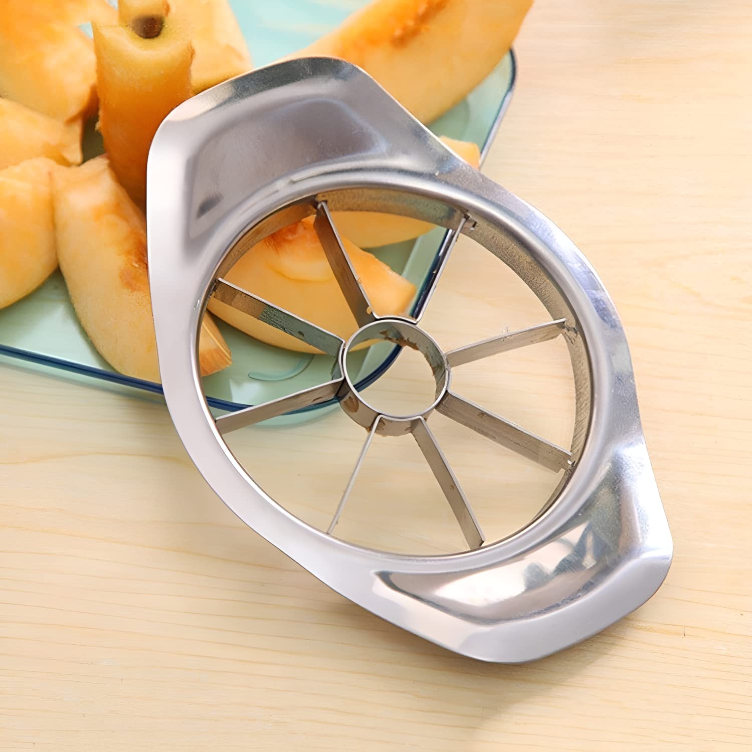 Apple Cutter1 Apple Cutter1